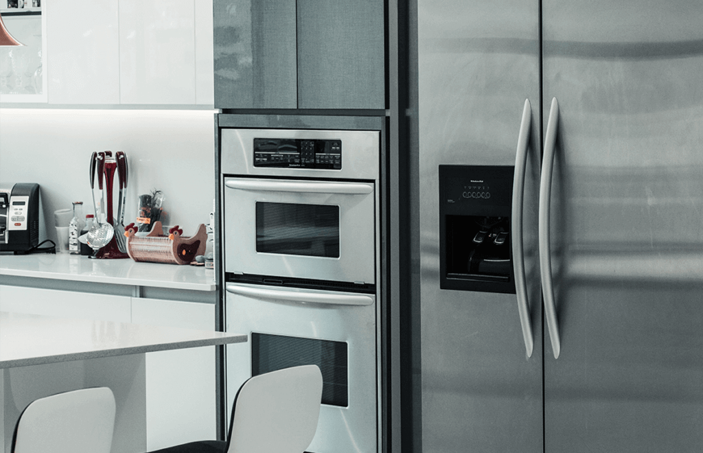 pexels cleyder duque 3637728.jpg 1024x660 1 - Living Home 3